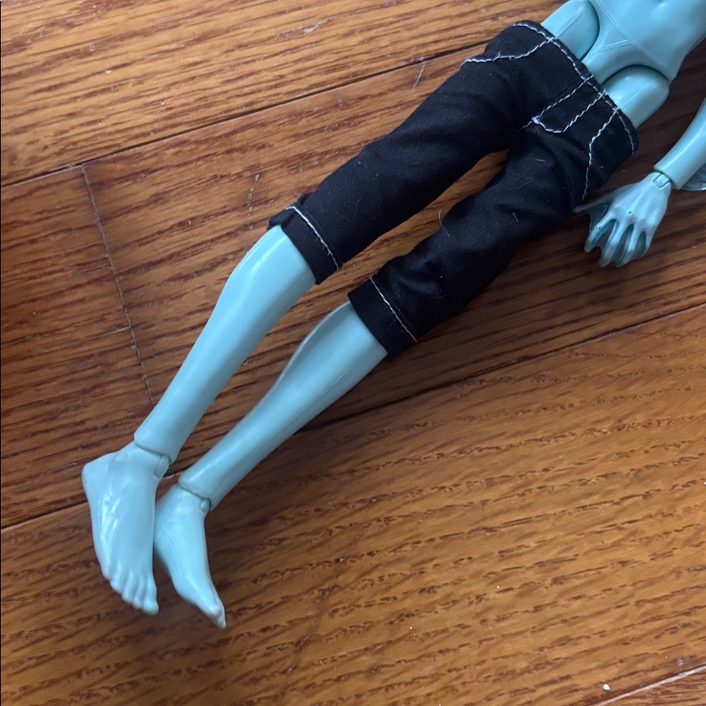 Monster high doll - Picture 4 of 4